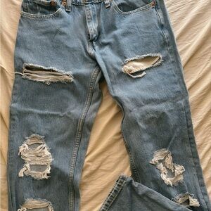 Levi’s distressed jeans